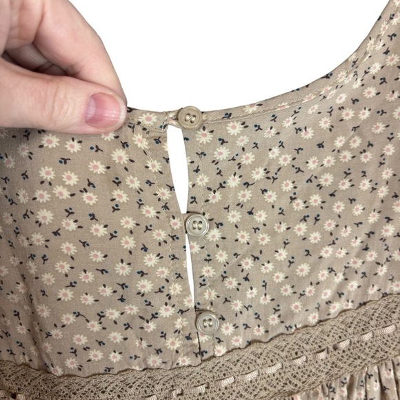 In Bloom Cream Ruffled Sailor Collar Blouse - Picture 4 of 5